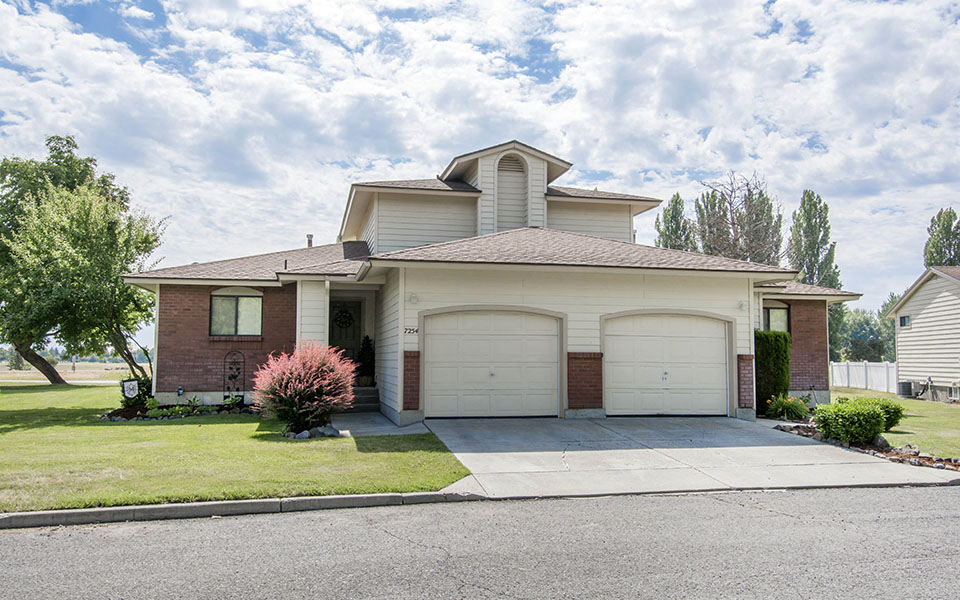 Fairchild AFB Homes Family Housing at Fairchild AFB, WA Photos